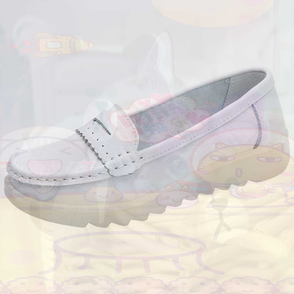 Luxury Lifestyle News - รองเท้าแตะขับรถวัยรุ่นรองเท้าผ้าใบสเก็ตบอร์ดรองเท้าผู้หญิง Silver Flats สินค้ากีฬาราคาต่ําเล่น Tenix Hospitality